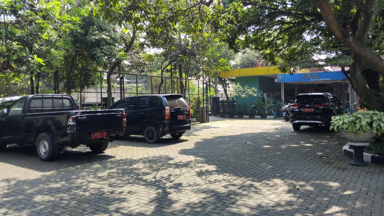 PARKIR MOBIL.jpeg
