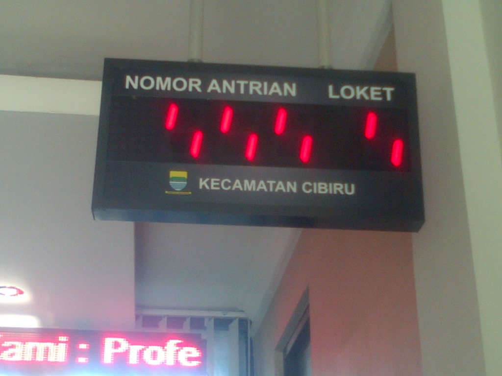 Running Teks Antrian.jpg