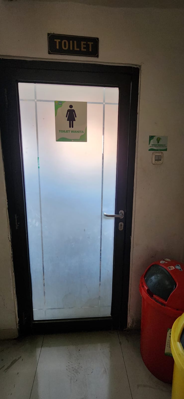 TOILET WANITA.jpeg