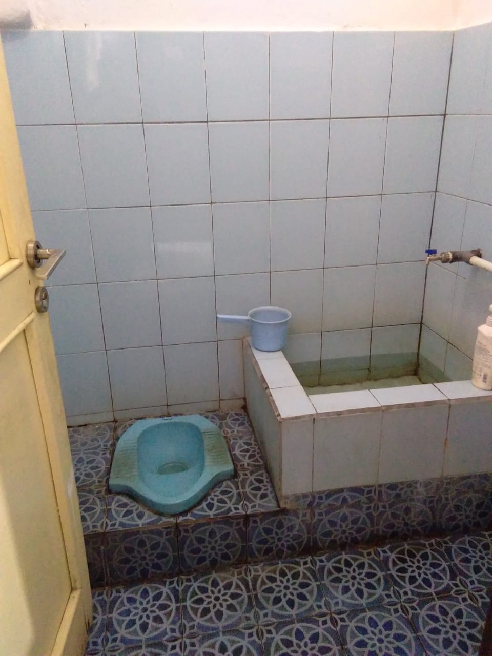 kamar mandi.jpeg