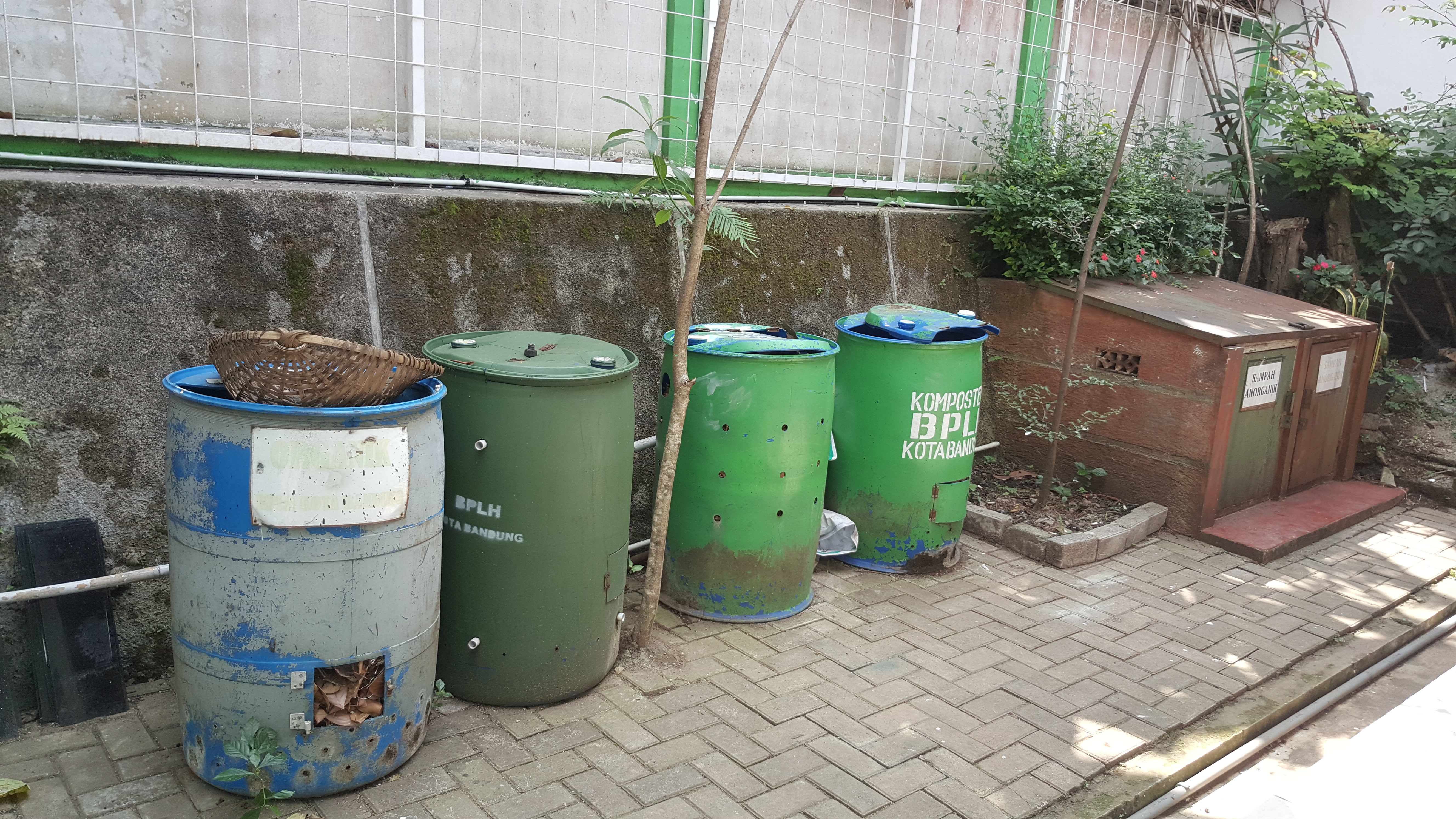 SARANA PENGOLAHAN SAMPAH ORGANIK.jpg