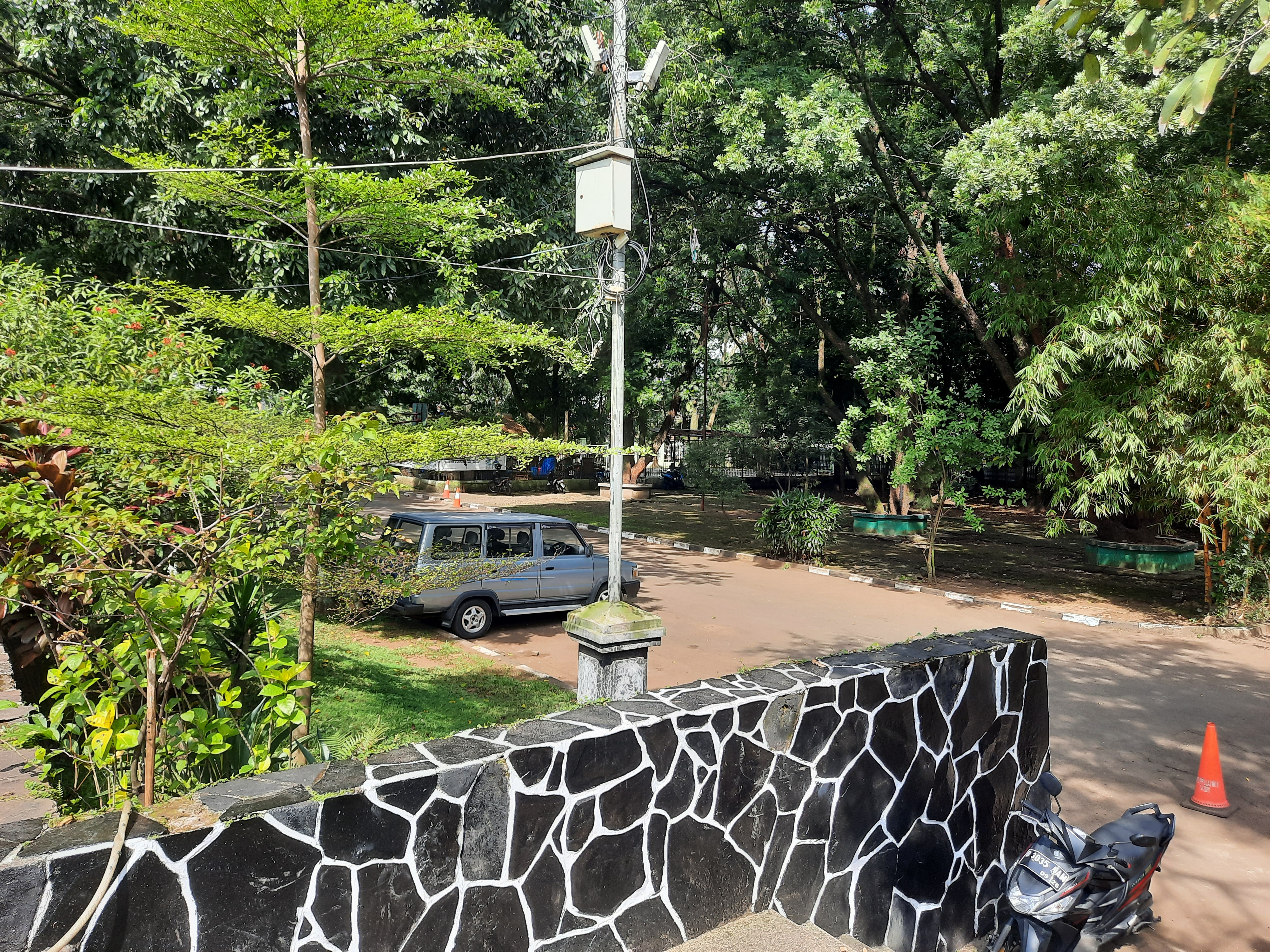 parkir 2.jpg