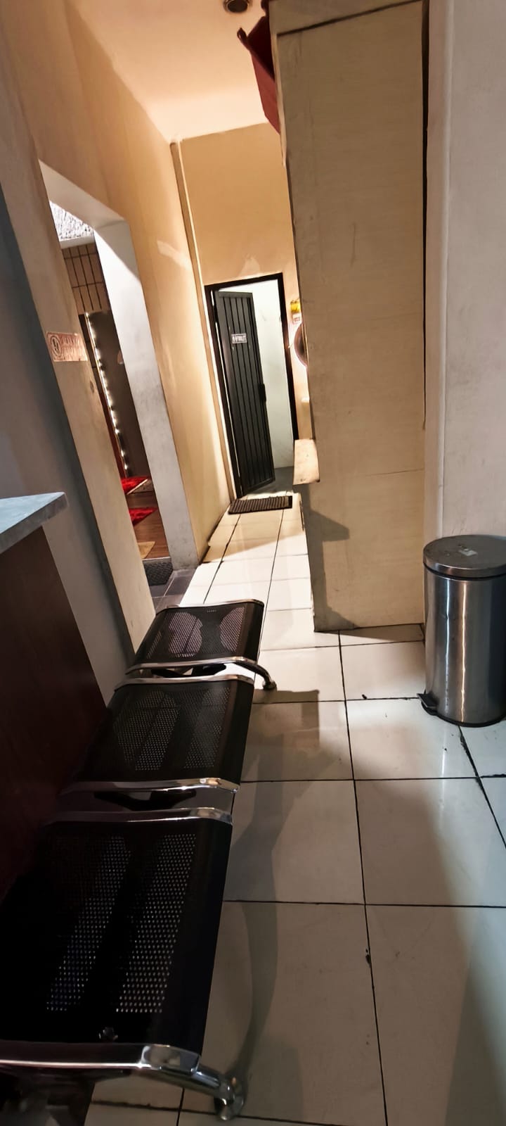 Ruang Tunggu Mushola.jpeg