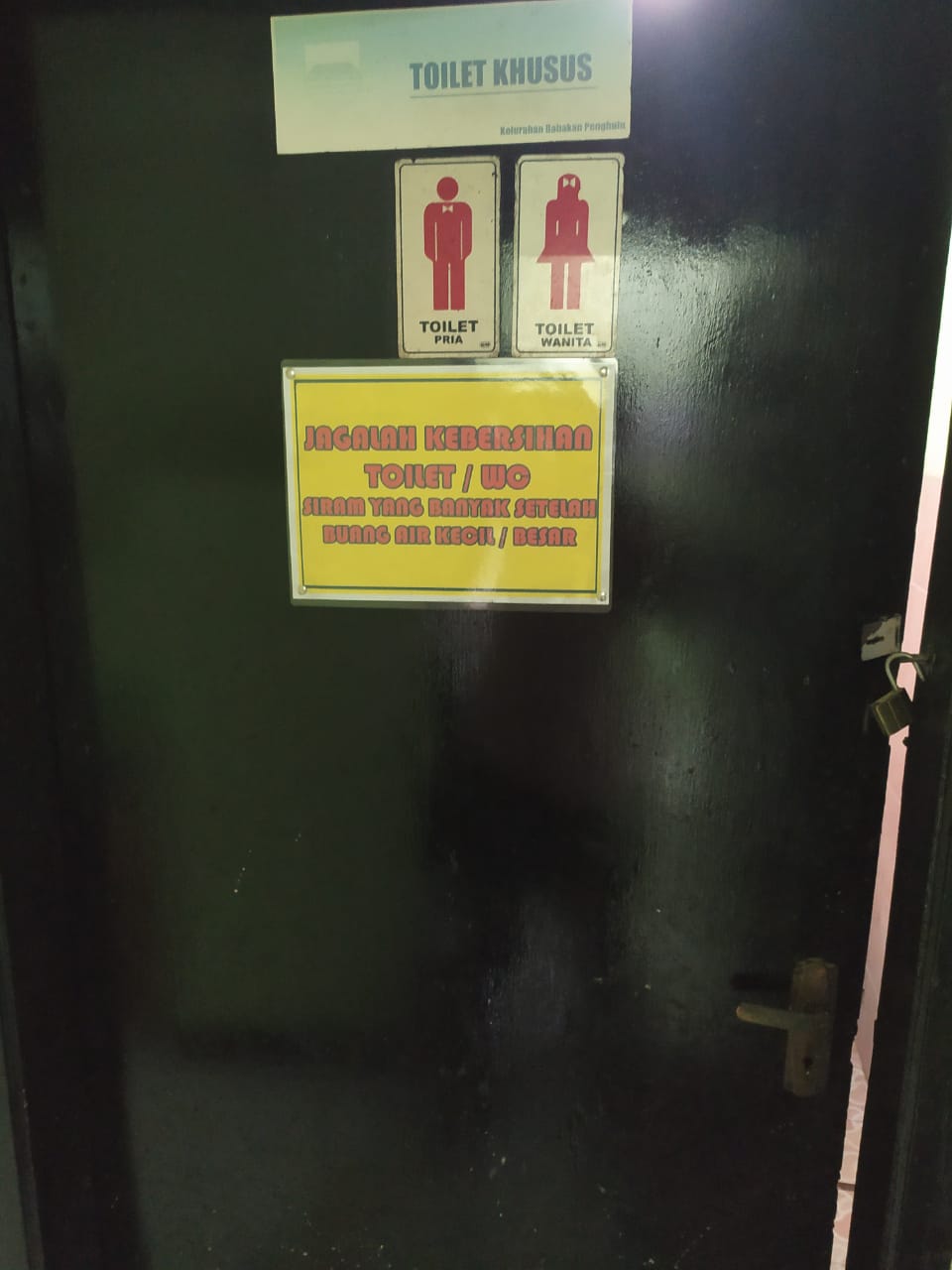 toilet khusus.jpeg