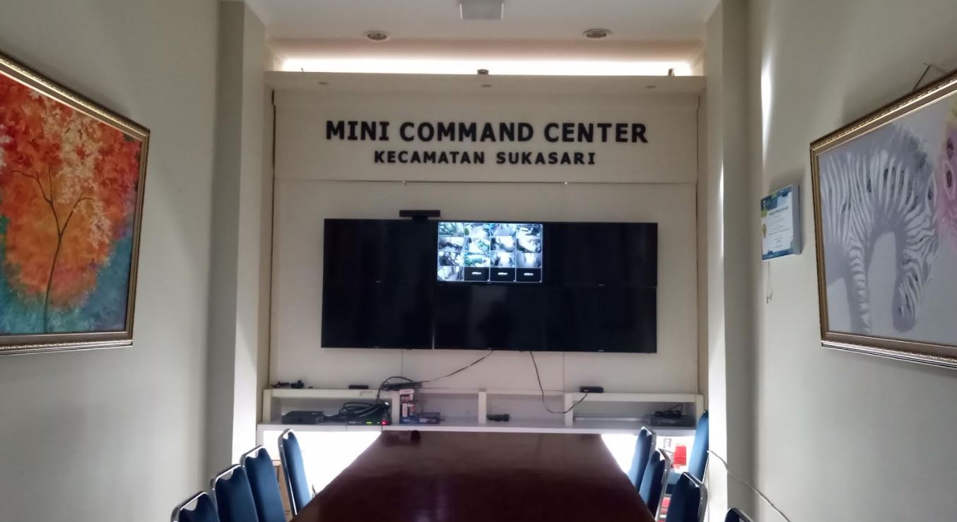 Cammand Center.JPG