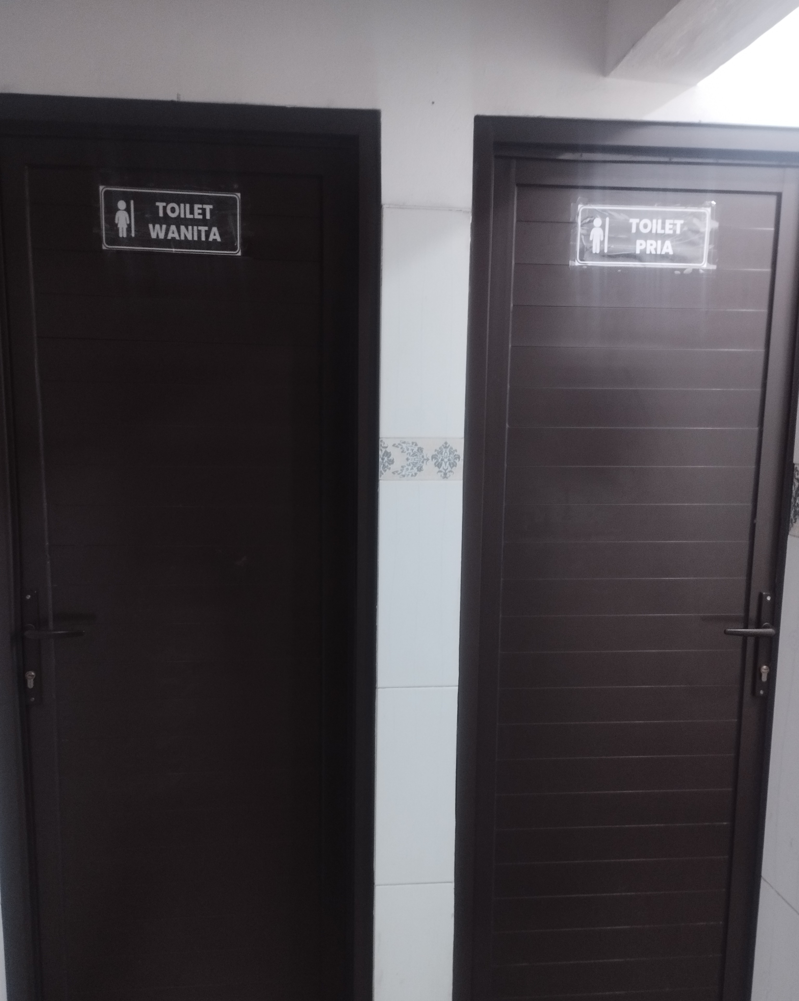 Toilet.jpeg