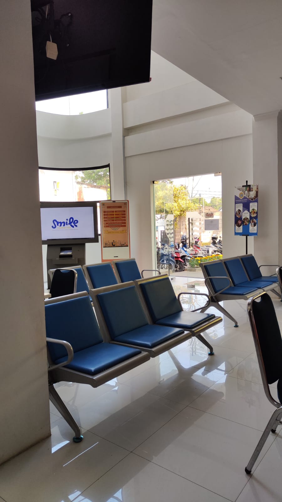 TEMPAT DUDUK.jpg