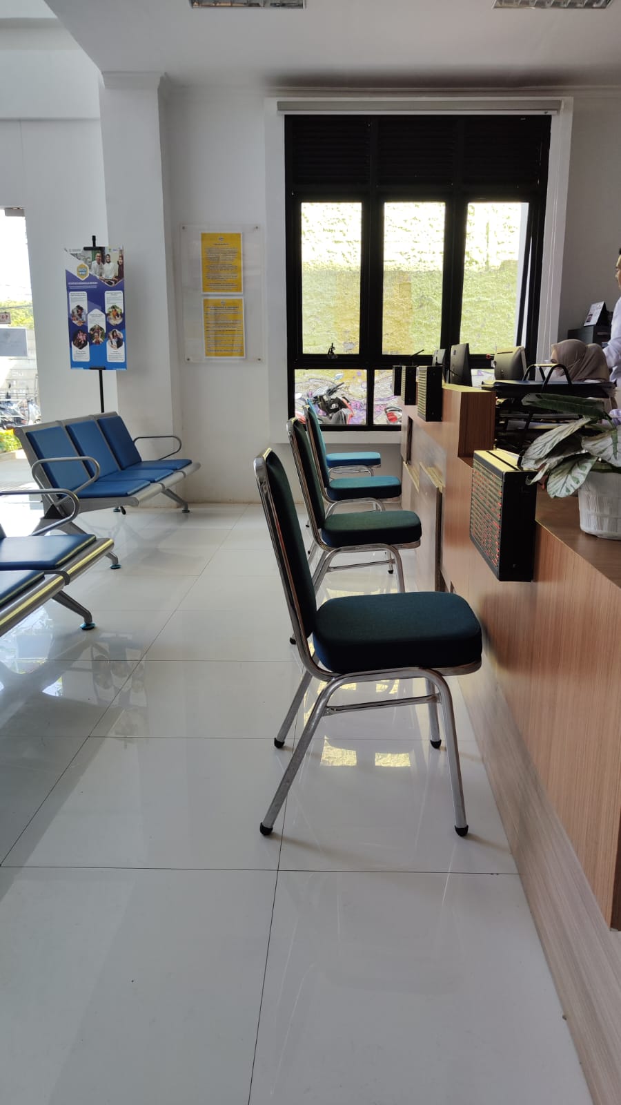 TEMPAT DUDUK LOKET.jpg