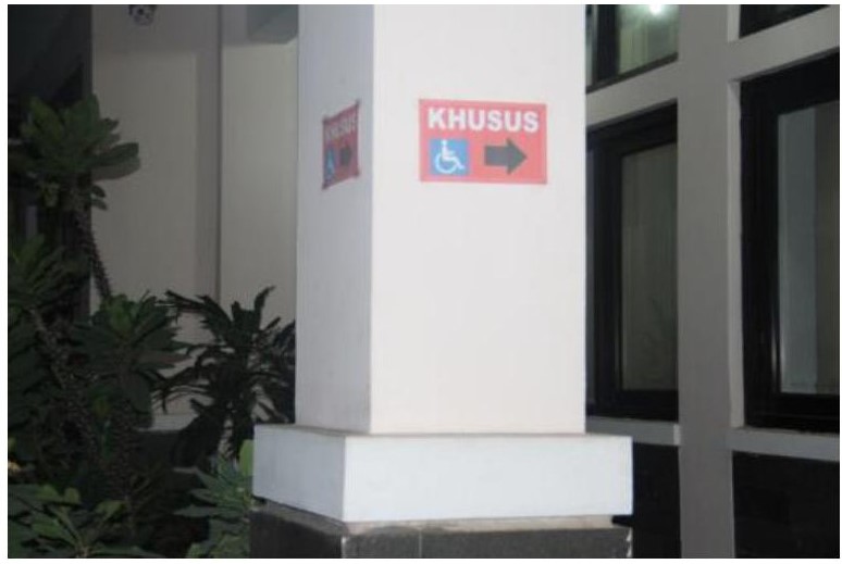 jalur pemandu.jpg